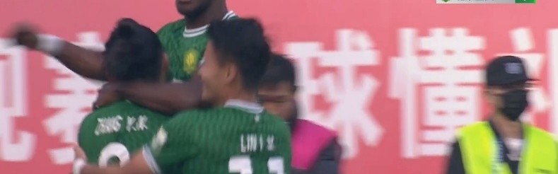  法兰克福锋霸破荒制胜，终结个人三百分钟球荒  