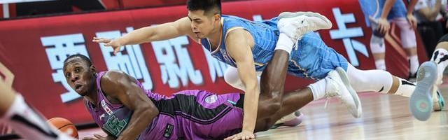  勇士末节翻盘上演经典逆转  