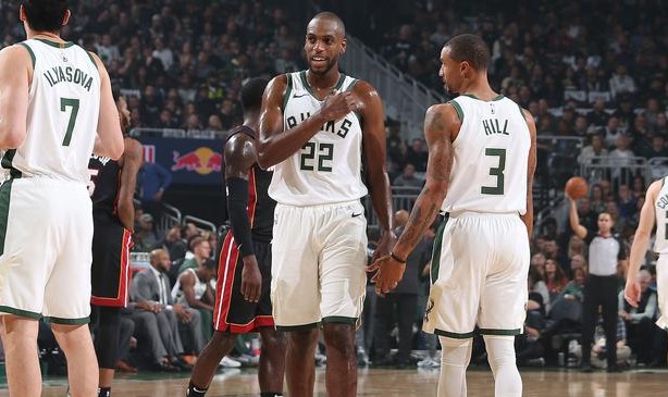  字母哥空砍准三双雄鹿连败  