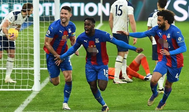  尤文图斯争议判罚受益保住联赛领头羊位置  