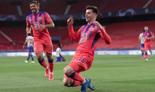  桑乔转会多特首秀破门引爆社交媒体  