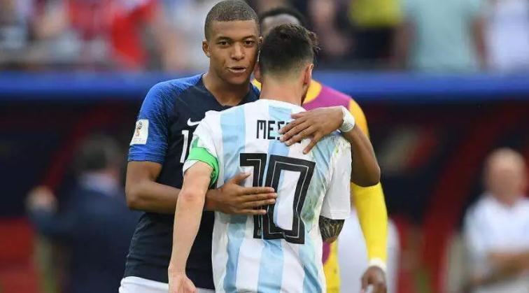  姆巴佩伤愈复出，巴黎锋线再添利刃  